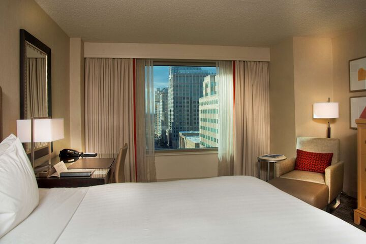 Room 42 of 68