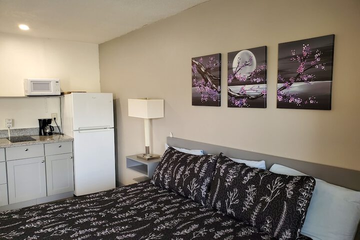 Room 34 of 37