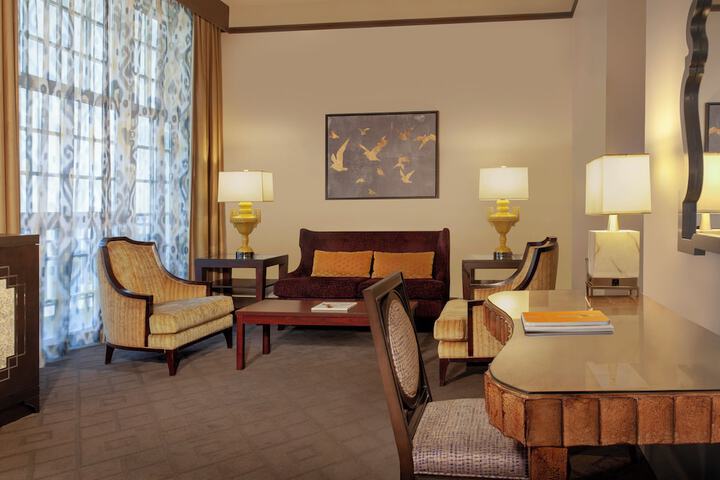 The Ashton Hotel