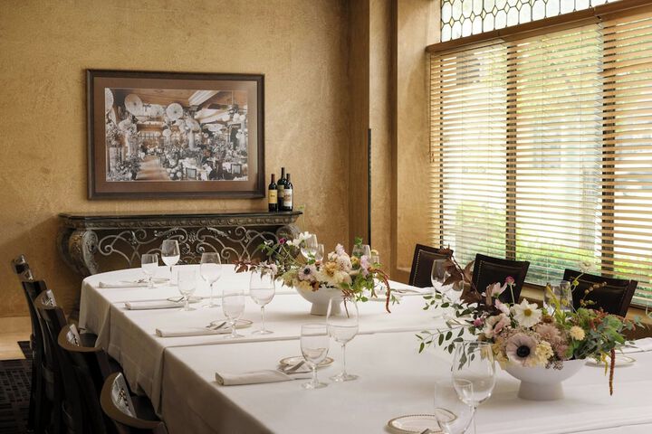 Dining 62 of 89