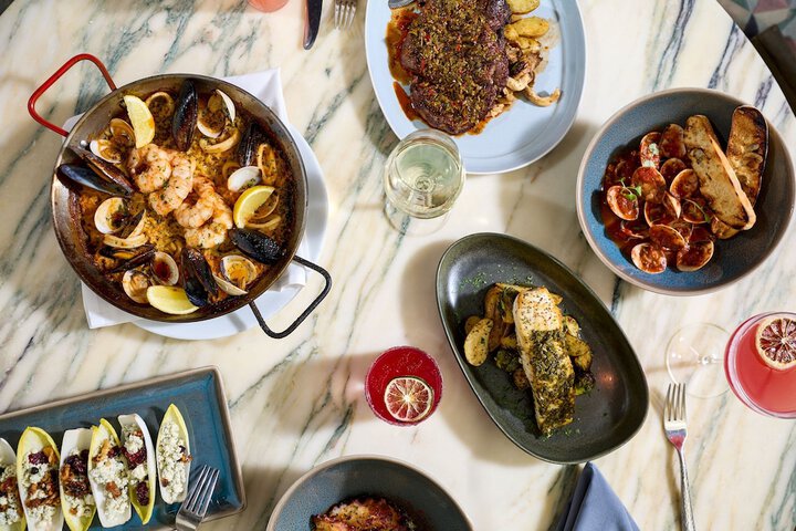 Dining 52 of 73