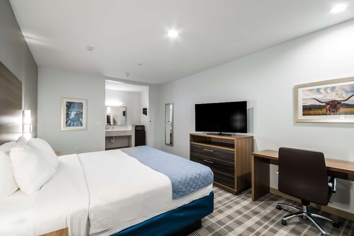 Room 32 of 39
