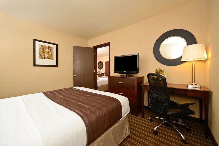 Room 14 of 40