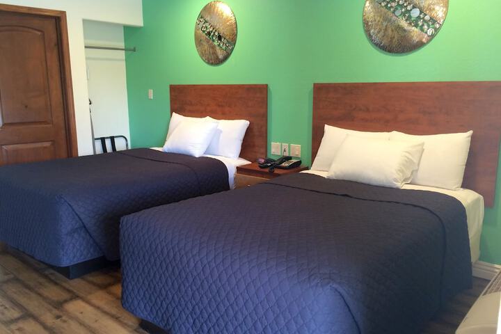 Room 16 of 27