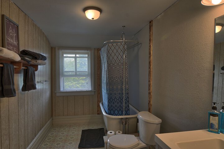 Room 20 of 57