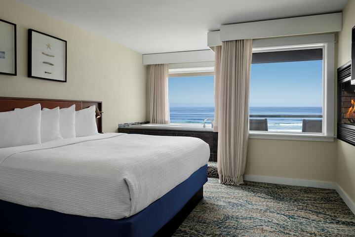 Starfish Manor Oceanfront Hotel