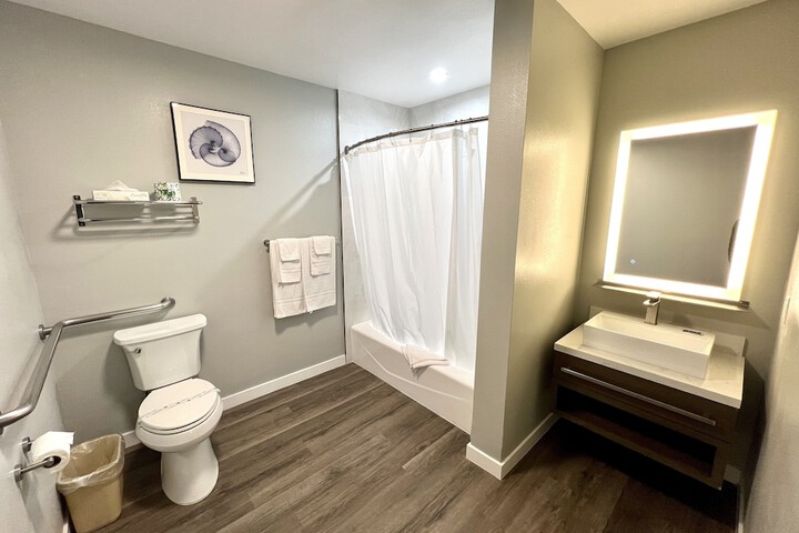 Room 19 of 27