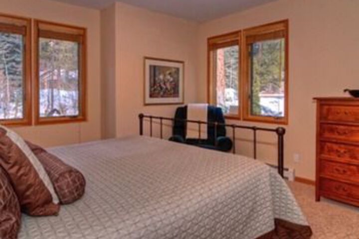 Luxurious Incline Village Spot 5 Br Home by RedAwning