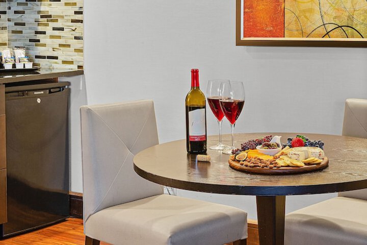 The Armon Stamford Hotel & Conference