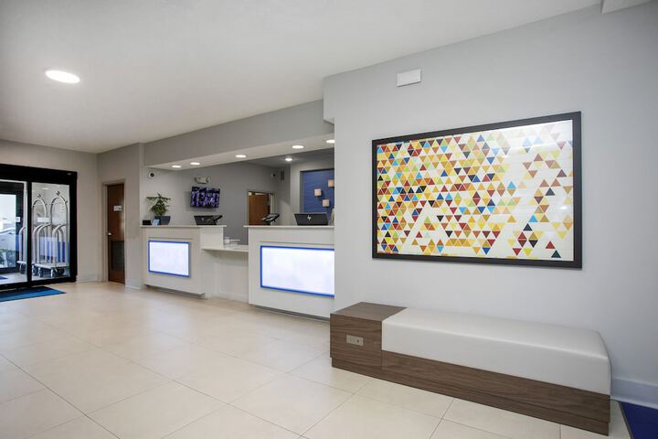 Hotel Interior 19 of 64
