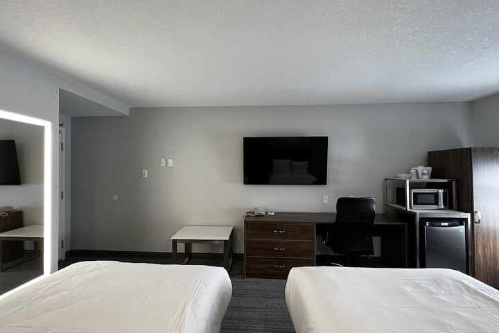 Room 13 of 39