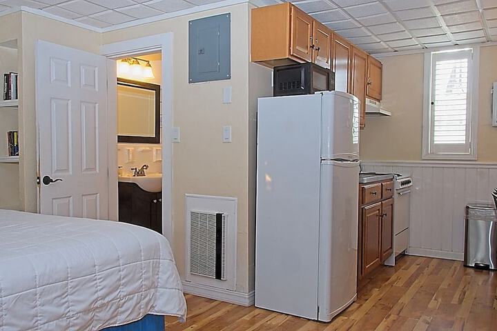 Room 104 of 231