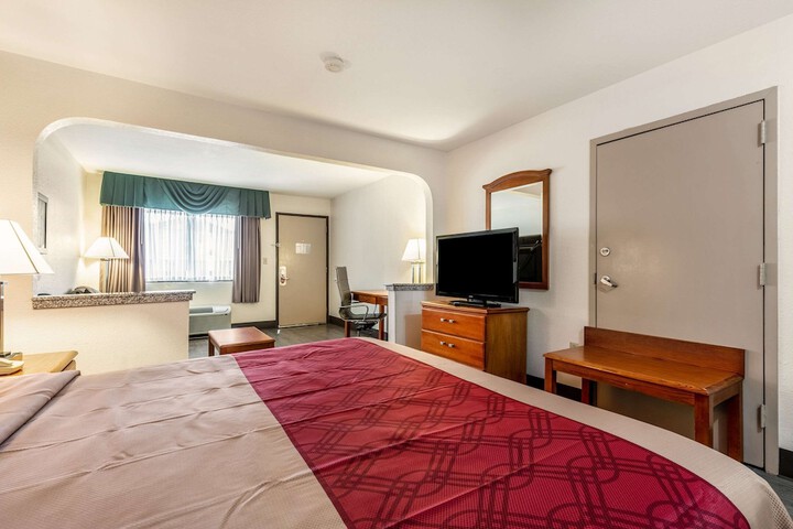 Room 29 of 41