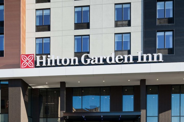 Hilton Garden Inn Madison Downtown