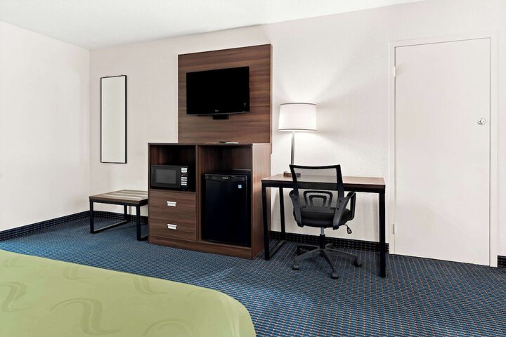 Room 19 of 55