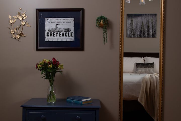 Room 11 of 70