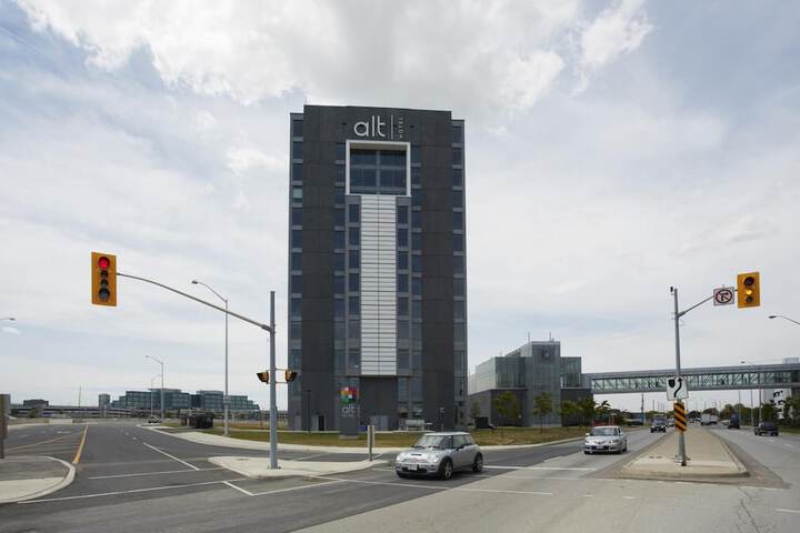 Alt Hotel Toronto Airport