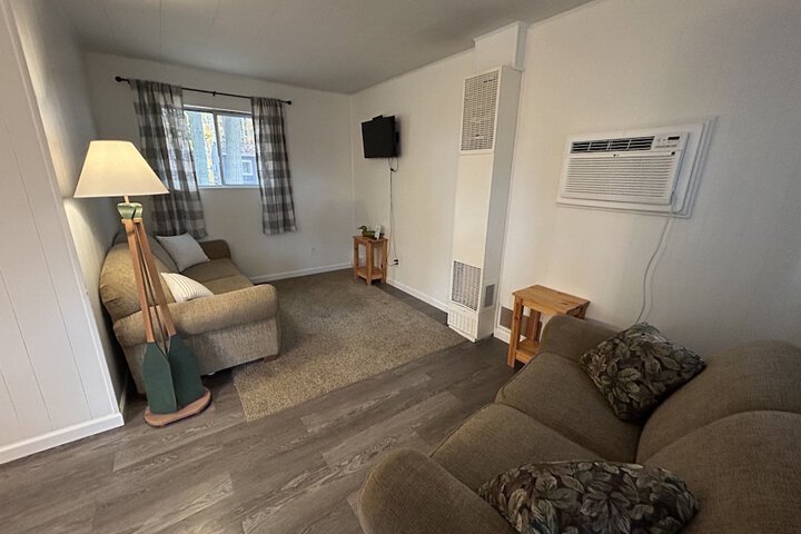 Room 56 of 111
