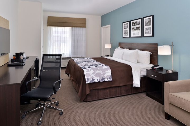 Sleep Inn & Suites Meridian - Bonita Lakes