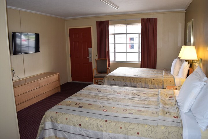 Room 18 of 19