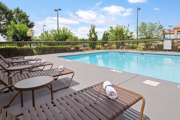 Pool 3 of 38