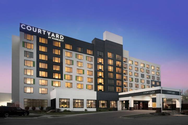 Hotel 2 of 45