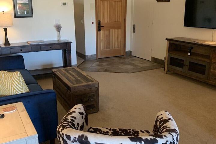 Room 36 of 46