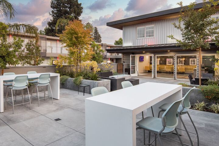 Terrace/Patio 42 of 43