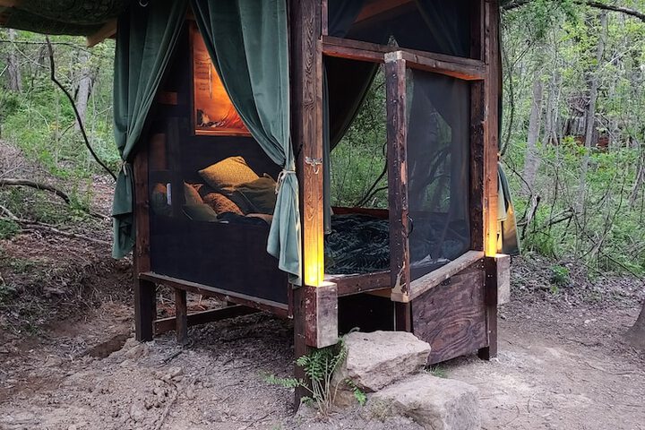 Lost River Hostel