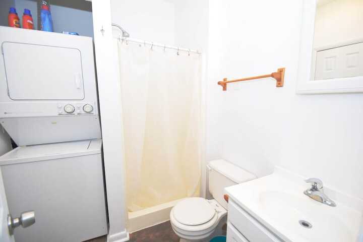 Room 4 of 19