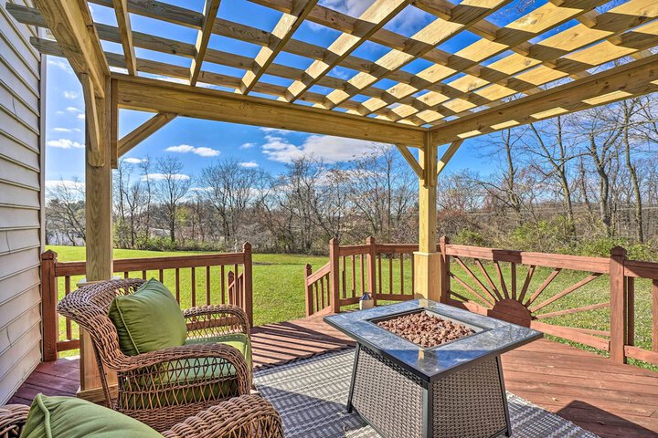 chateau Ridge Peaceful Retreat w / Fire Pit!