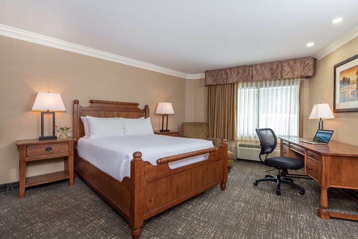 Best Western Plus Waterbury - Stowe