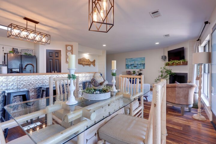 Canyon Lake Vacation Rental w / Lake Views