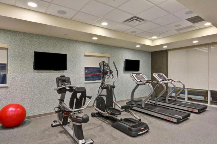 Home2 Suites by Hilton Green Bay