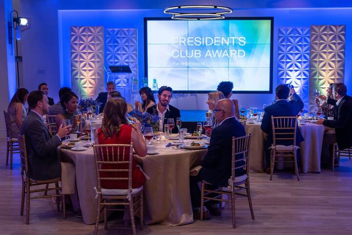 VEA Newport Beach a Marriott Resort & Spa
