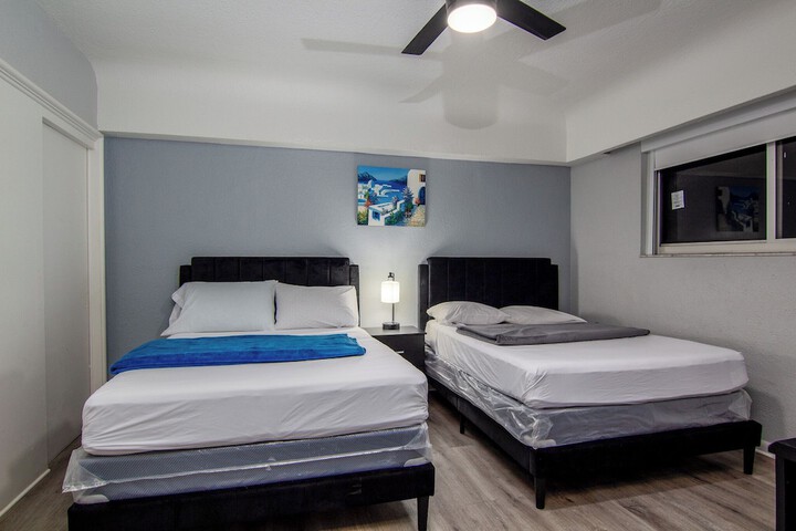 Room 34 of 44