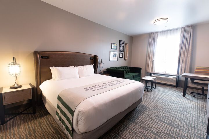 Oxford Suites Paso Robles