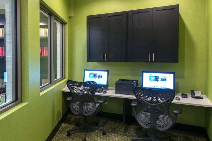 Business Center 86 of 86