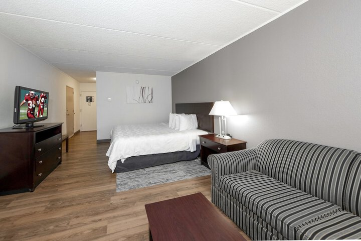Room 14 of 50