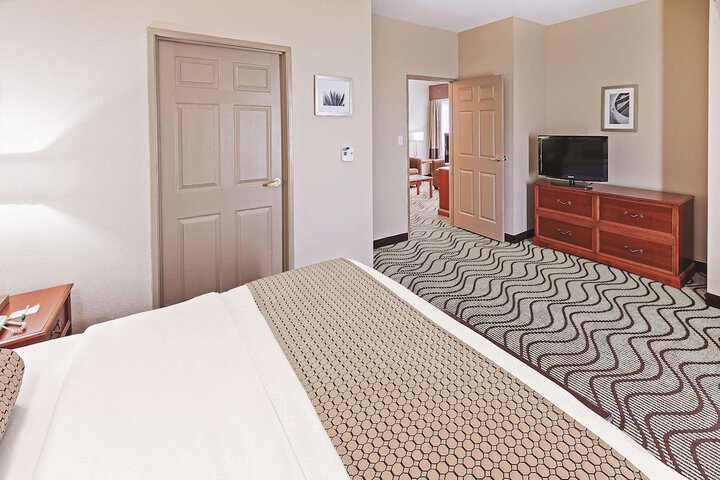 La Quinta Inn & Suites by Wyndham Corpus Christi Northwest