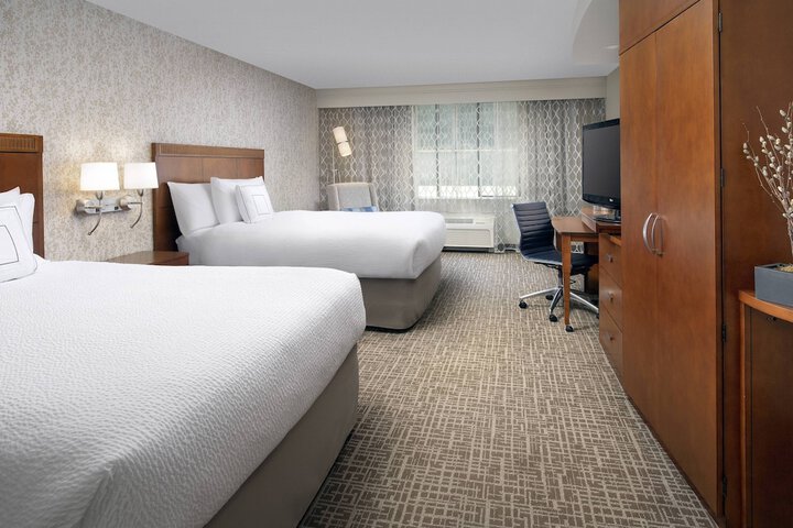 Courtyard by Marriott Tacoma Downtown
