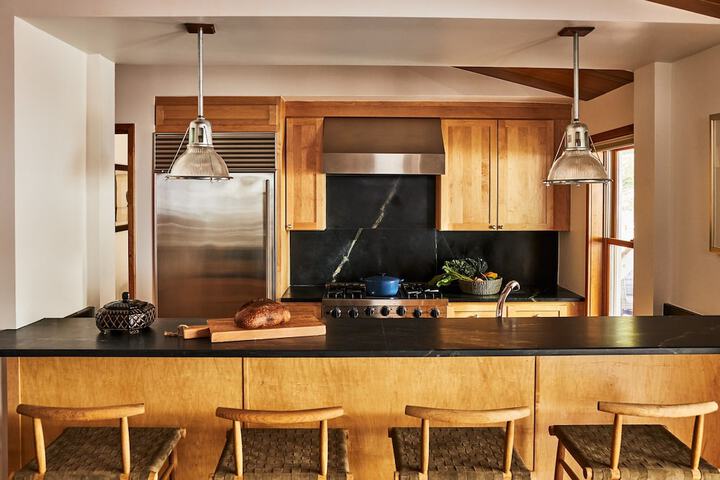 Element 52 Auberge Collection