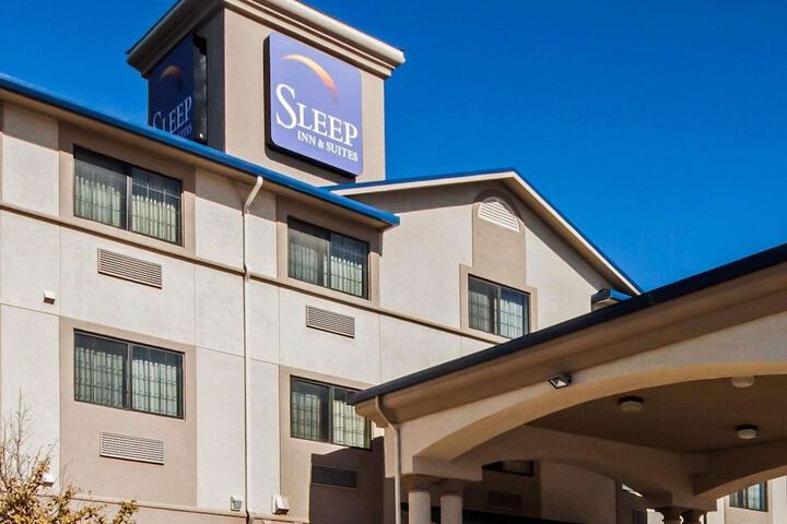 Sleep Inn & Suites Shamrock