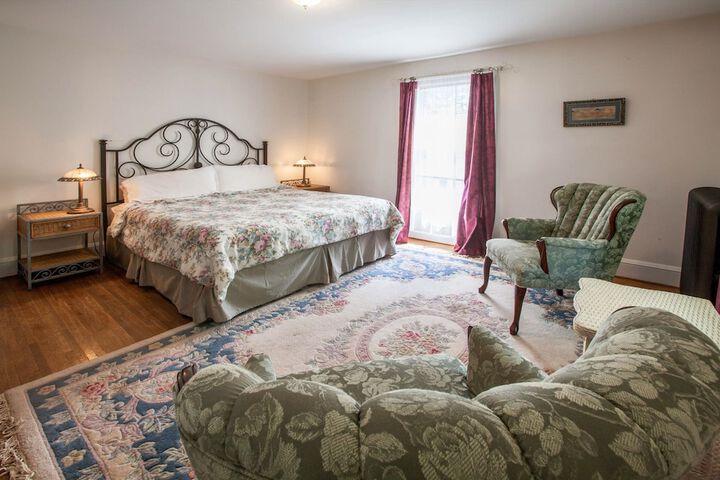 Room 35 of 100