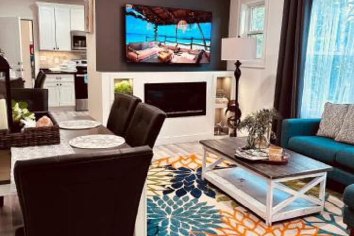 Private Luxury Framingham Condo Near Boston