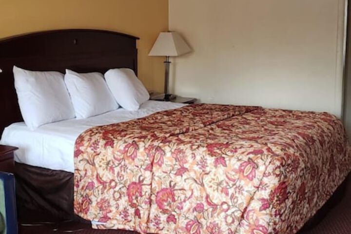 Superlodge