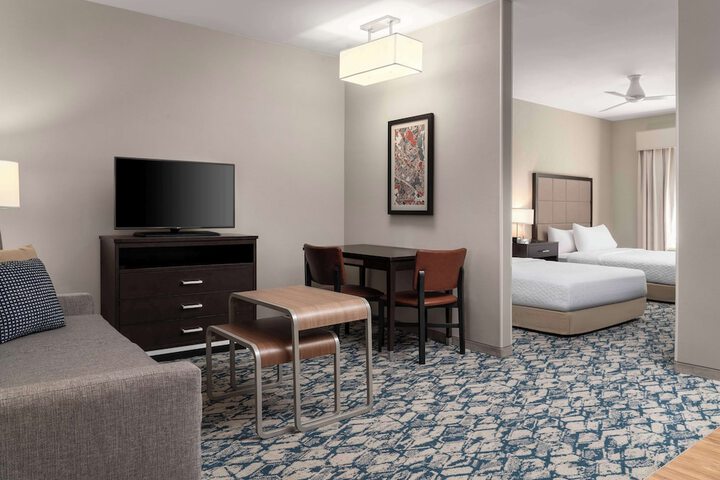 Room 46 of 63