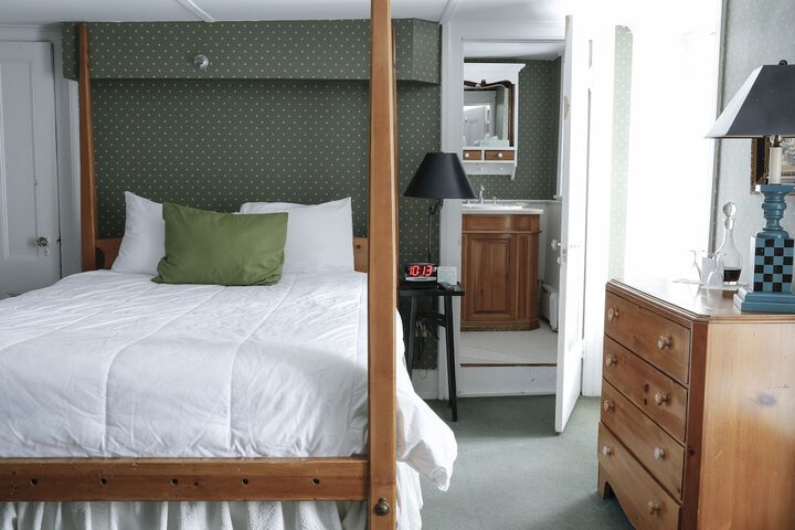 Room 29 of 56
