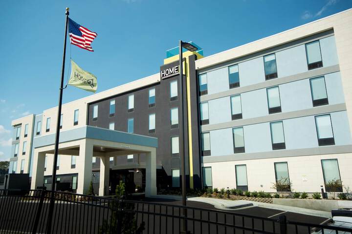 Hotel 2 of 26