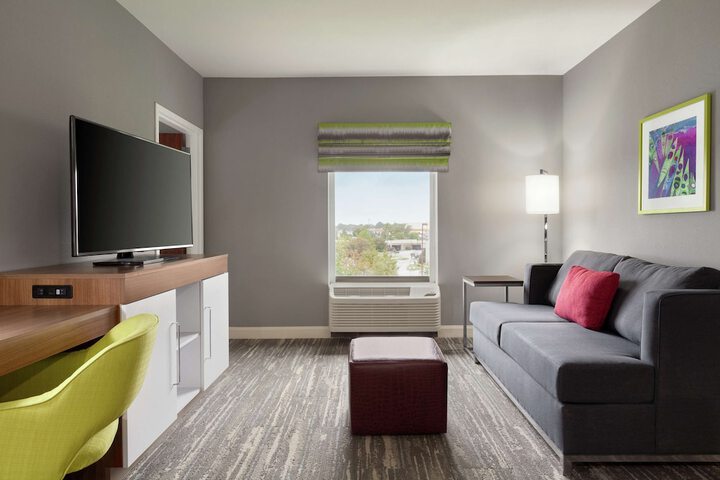 Room 16 of 31